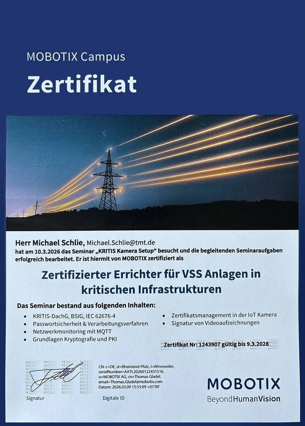 Auszeichnung von Michael Schlie als zertifizierter MOBOTIX-Errichter
