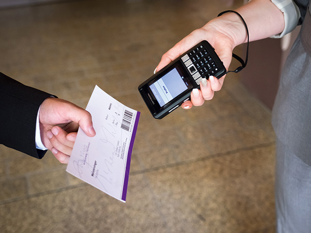 Opticon Ticket-Scanner für das Ticketing der Bayreuther Festspiele